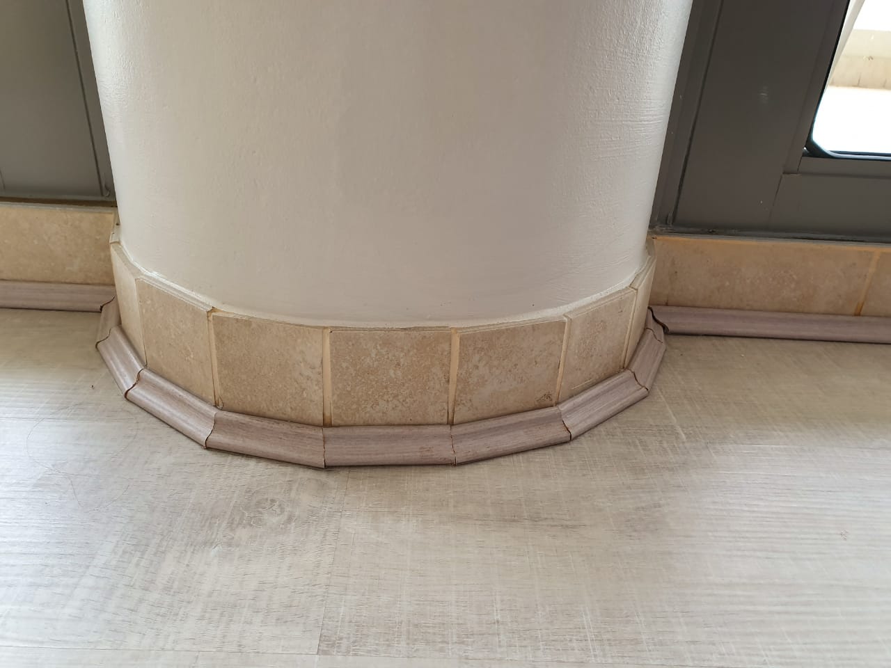 Flooring detail work